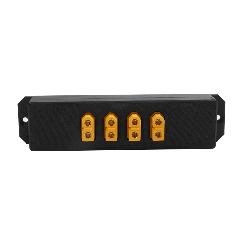 Outdoor Power Board - 1 個 4 チャンネル XT60 パワーディストリビューター最大