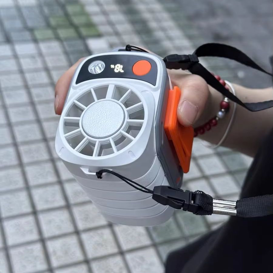 USB充電式、長時間バッテリー駆動、クランプ式で屋外作業や夏 - Outdoor Usb Power Bank のレビューと価格