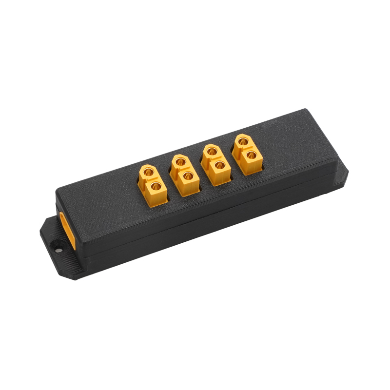 1 個 4 チャンネル XT60 パワーディストリビューター - Outdoor Power Board のレビューと価格