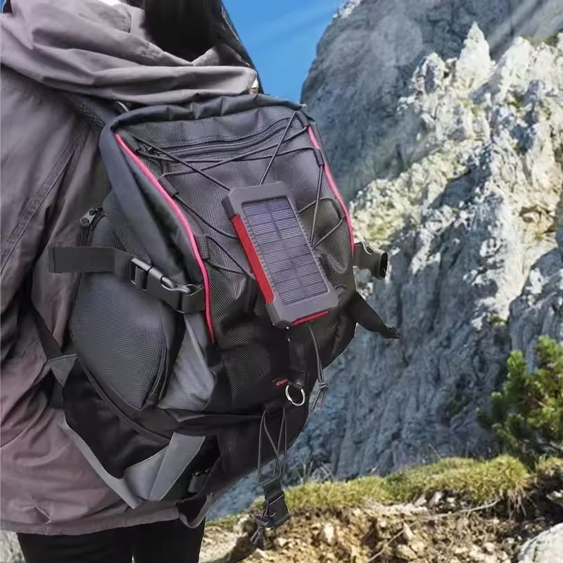 20000mAh ソーラーパワーバンク 大容量 超高速充電  - Outdoor Power Board のレビューと価格